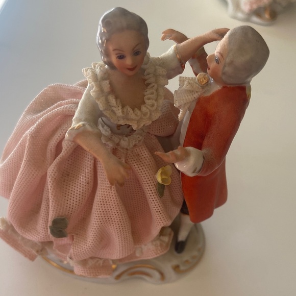 Dresden Porcelain Figurine Set - Picture 2 of 11